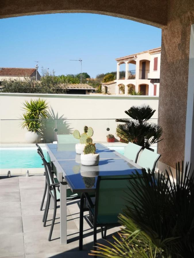 Au Dessus De La Maison Du Saunier Vakantiehuis *