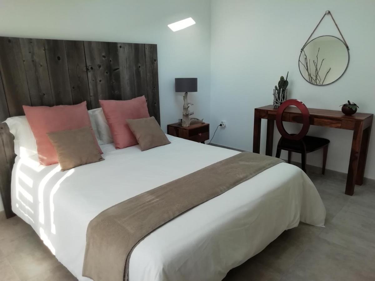 Au Dessus De La Maison Du Saunier Holiday home *